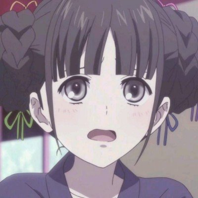 女子喂宠物猪鼻蛇被咬手肿如气球